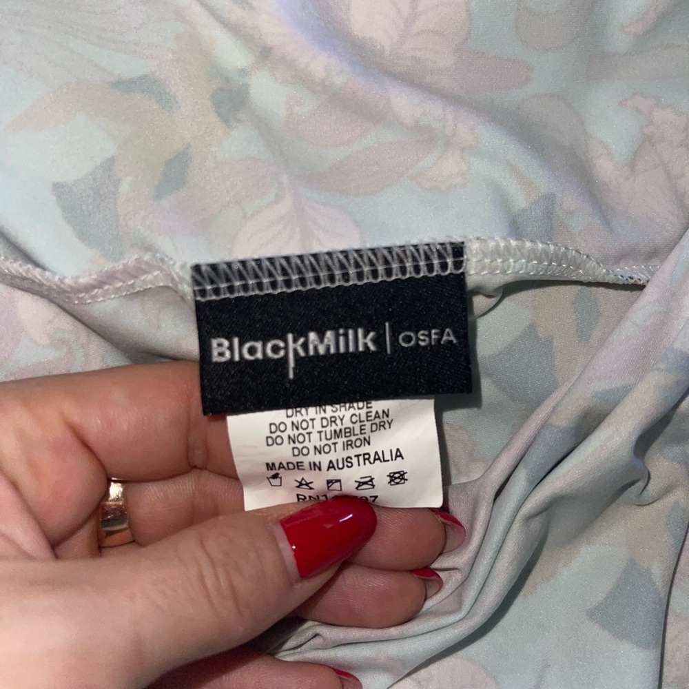 Blackmilk Pastel Floral Rare Unique Kimono - Picture 4 of 6